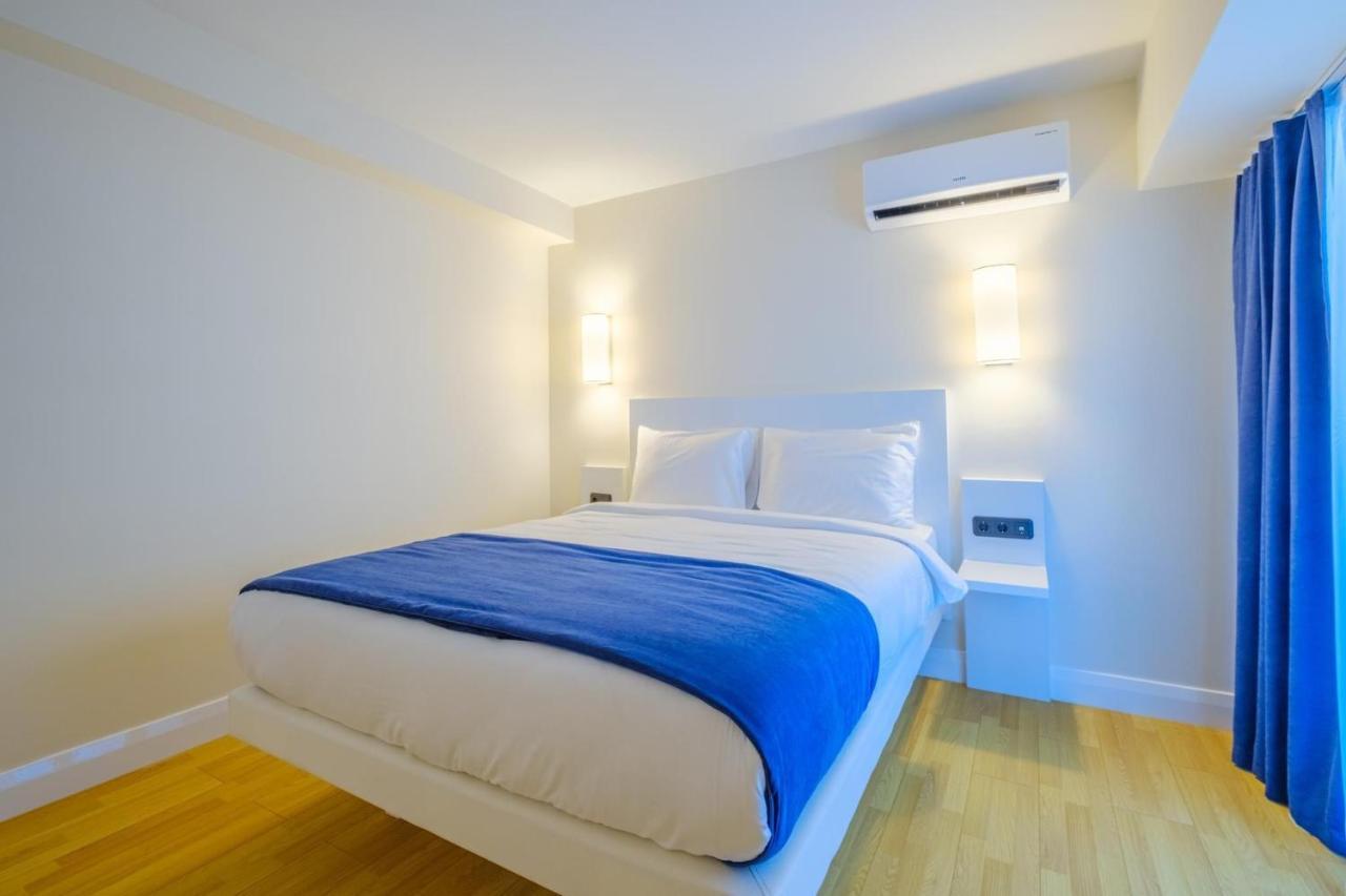 Batumi Aparthotel Orbi Twin Skyscraper Dış mekan fotoğraf